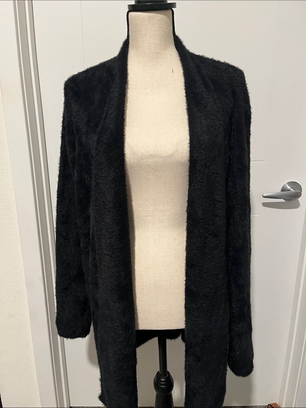 Banana Republic Black Fuzzy Open-Front Pockets Cardigan Sweater Classic Timeless